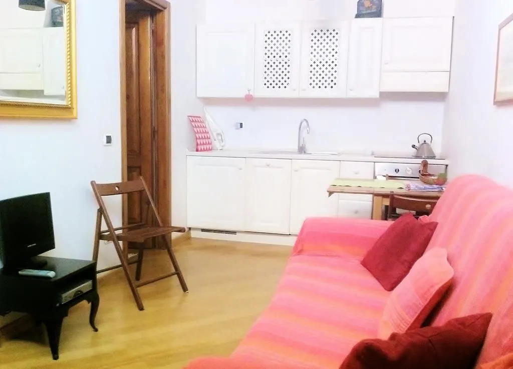 Cisterna Home Rome
